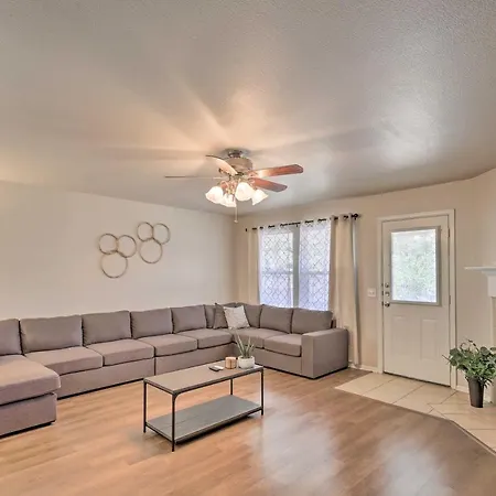 San Antonio Getaway With Game Room, Near Seaworld!